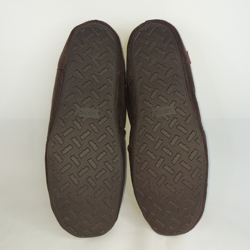 Levi's  size 13 color brown slippers - Picture 8 of 14